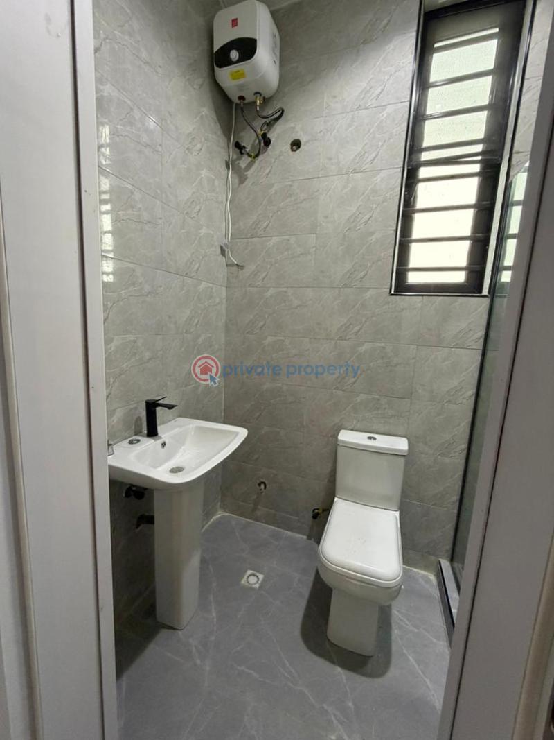 5 bedroom Detached Duplex For Sale Orchid Road, Lekki Lagos - 11