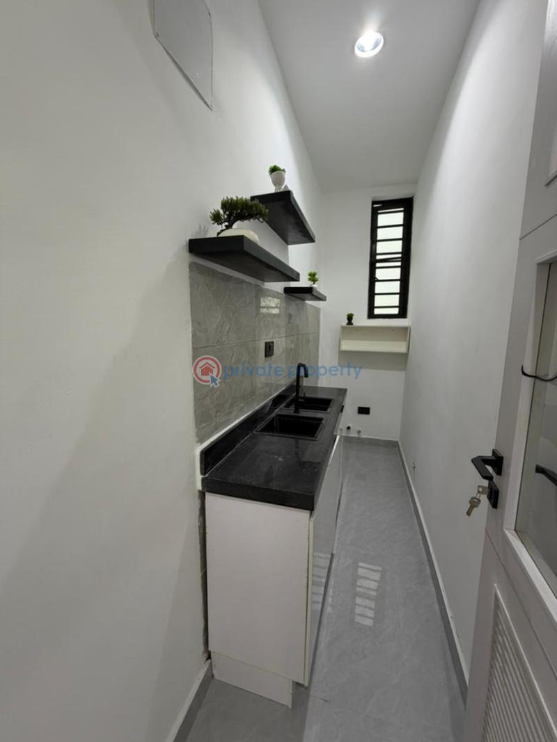 5 bedroom Detached Duplex For Sale Orchid Road, Lekki Lagos - 10