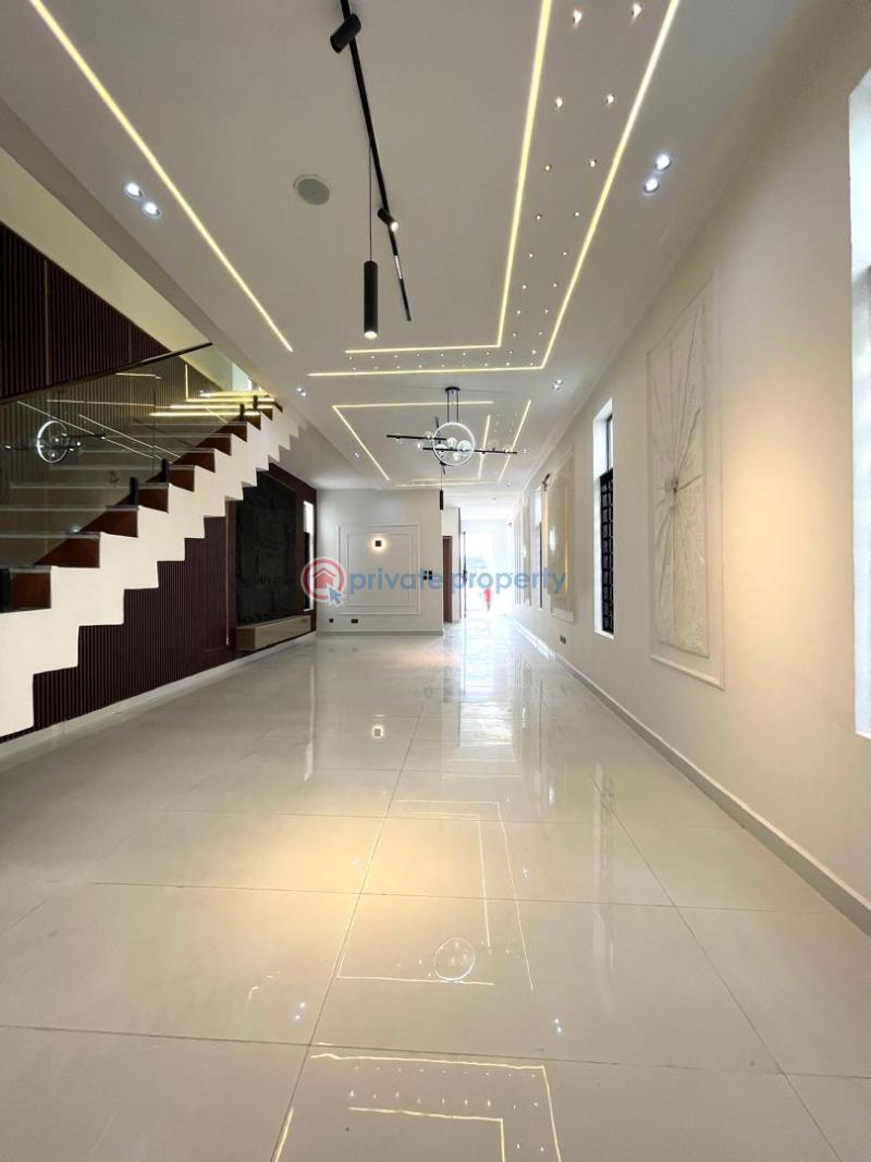 5 bedroom Detached Duplex For Sale Orchid Road, Lekki Lagos - 1