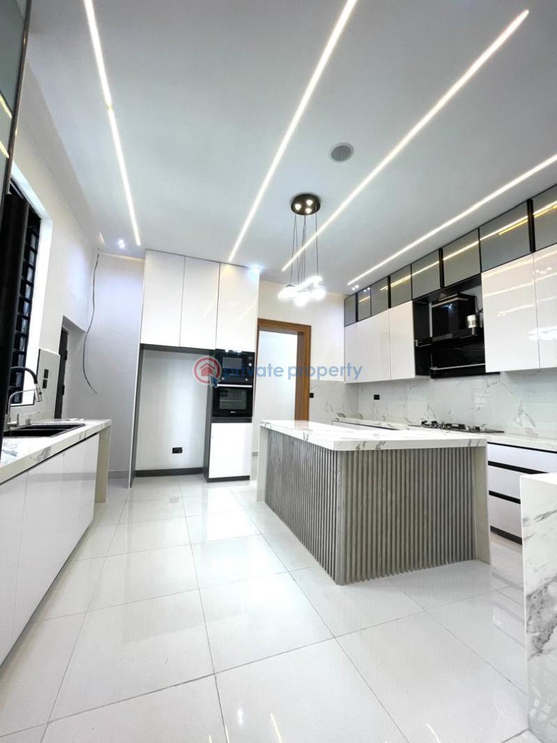 5 bedroom Detached Duplex For Sale Orchid Road, Lekki Lagos - 9