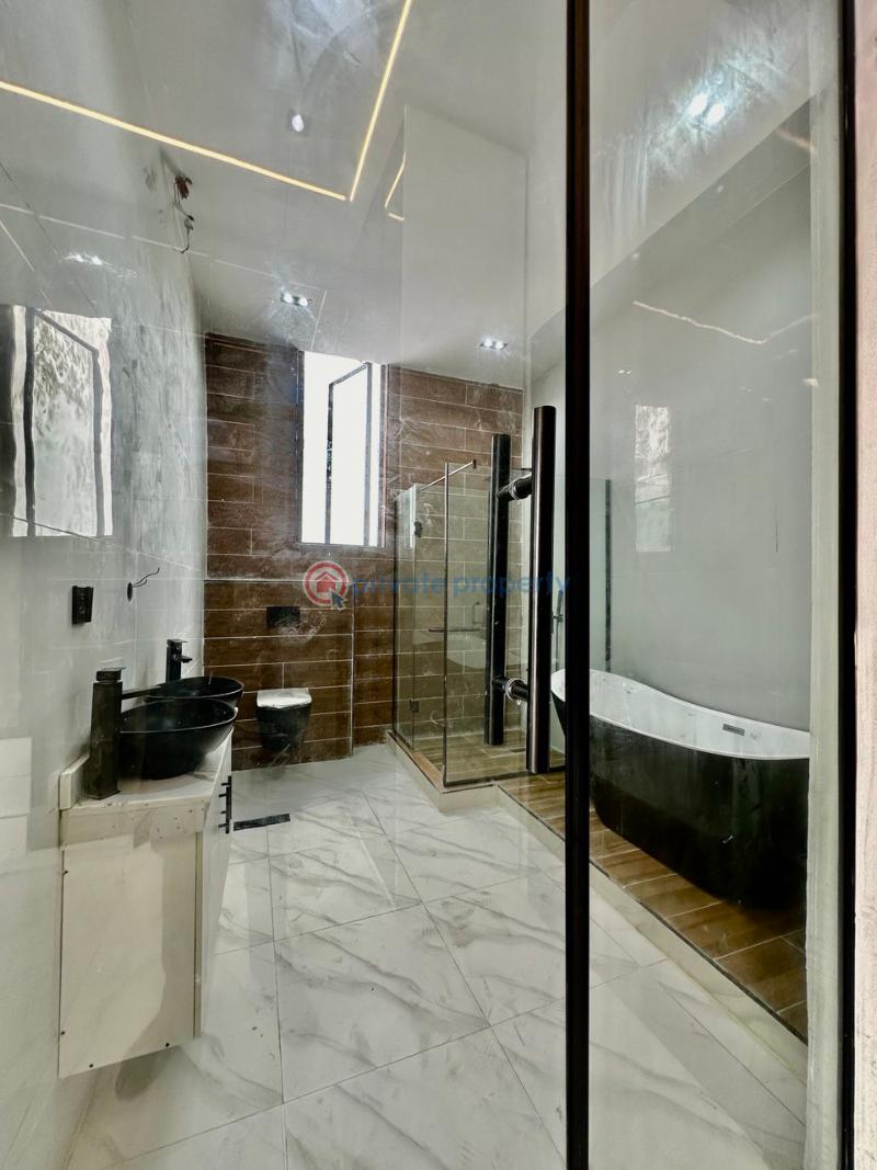 5 bedroom Detached Duplex For Sale Chevron Estate Chevron Drive Lekki Lagos - 12