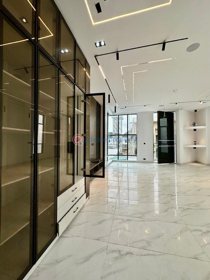 5 bedroom Detached Duplex For Sale Chevron Estate Chevron Drive Lekki Lagos - 10