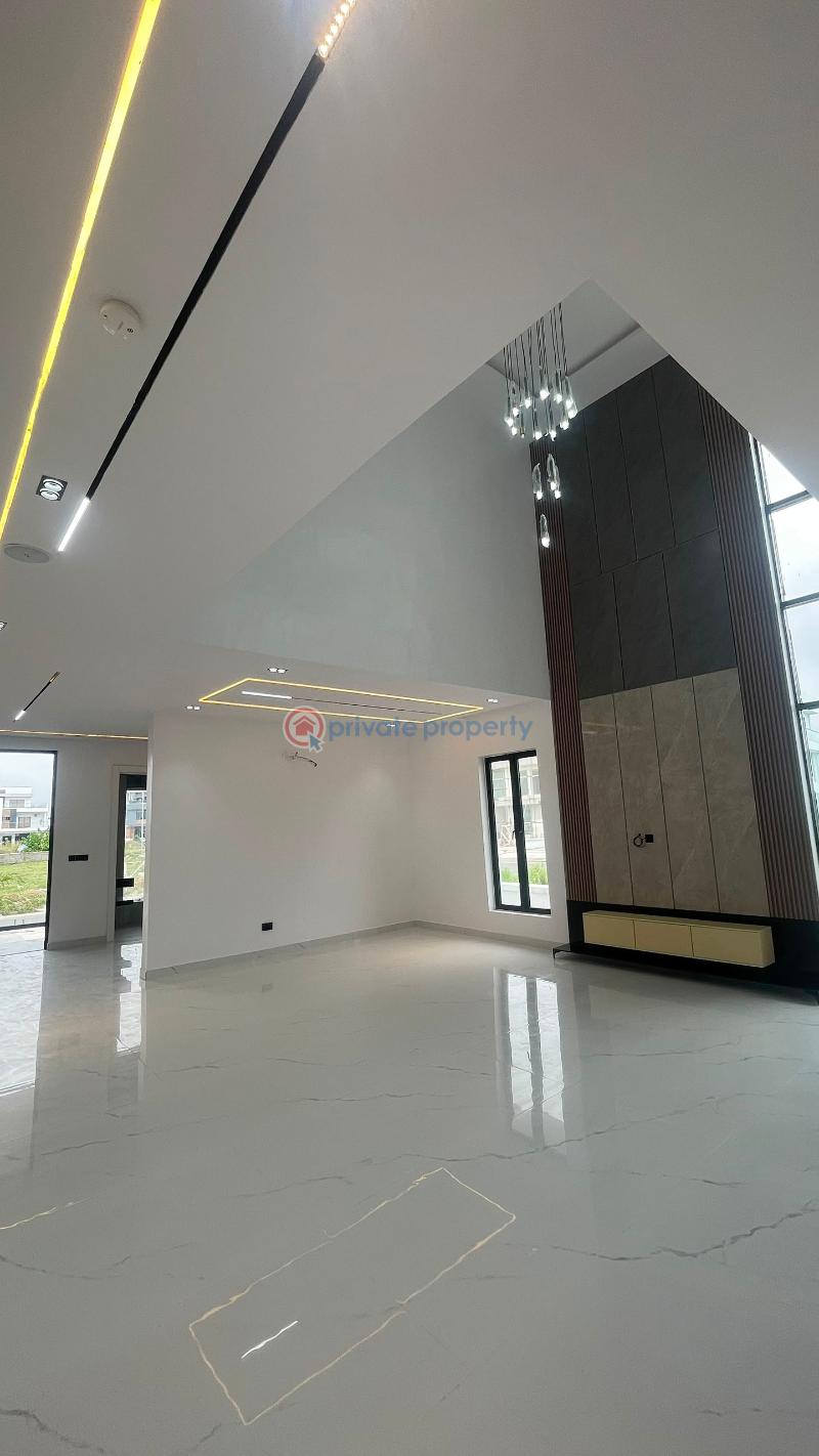 5 bedroom Semi detached Duplex For Sale Ikate Elegushi Lekki Lagos - 3