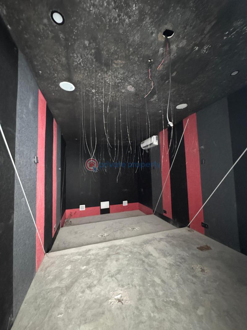 Luxurious 5 bedroom semi-detached duplex with gym, cinema & swimming pool - 9 5 bedroom Semi detached Duplex For Sale Ikate, Ikate Elegushi Lekki Lagos - 9