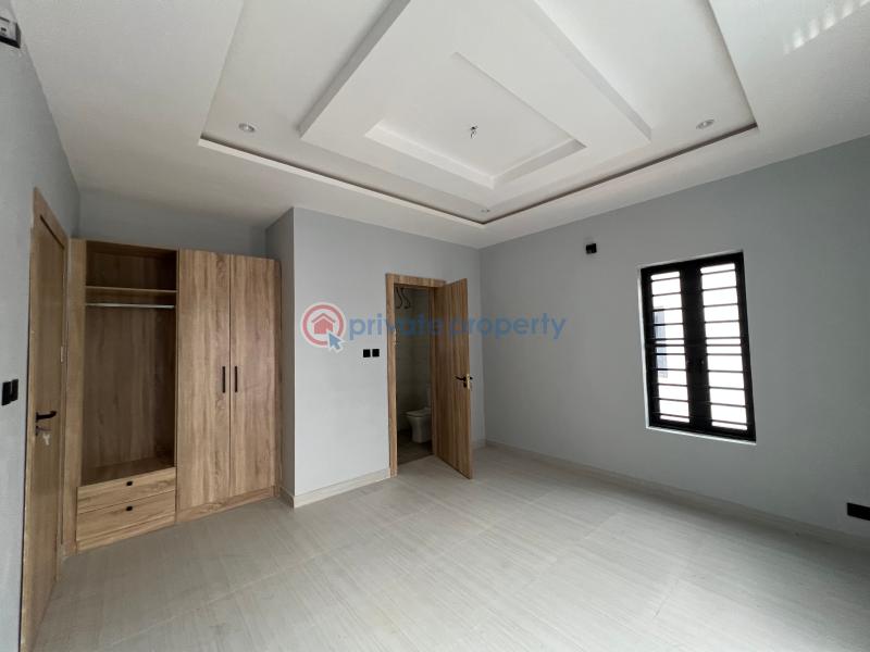 5 bedroom Detached Duplex For Sale Royal Garden Estate Along Lekki Expressway Lagos - 4