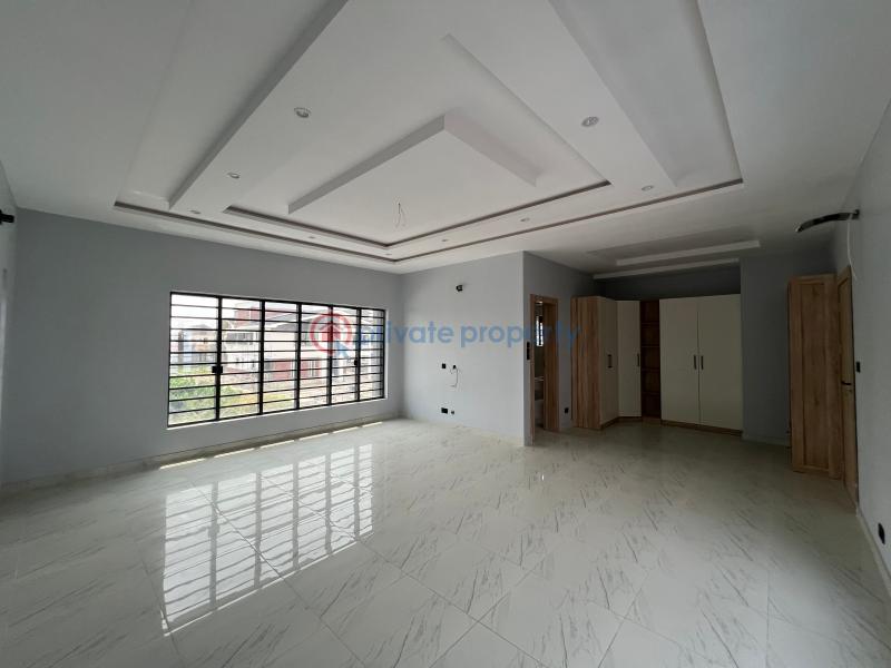 5 bedroom Detached Duplex For Sale Royal Garden Estate Along Lekki Expressway Lagos - 16