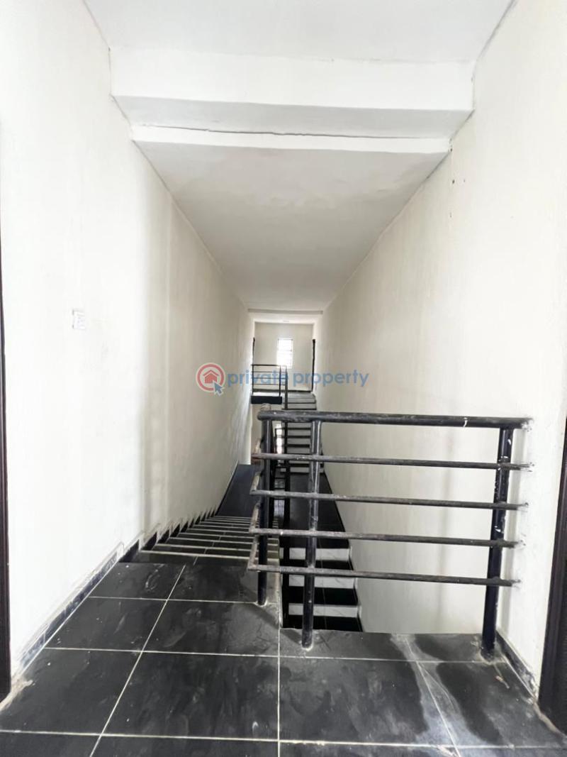 5 bedroom Terraced Duplex For Rent Banana Island Ikoyi Lagos - 12