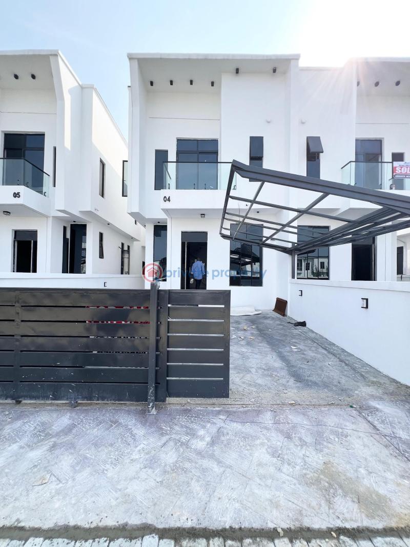 Luxurious 5 bedrooms fully detached duplex - 2 5 bedroom Detached Duplex For Sale Lekki Lagos - 2