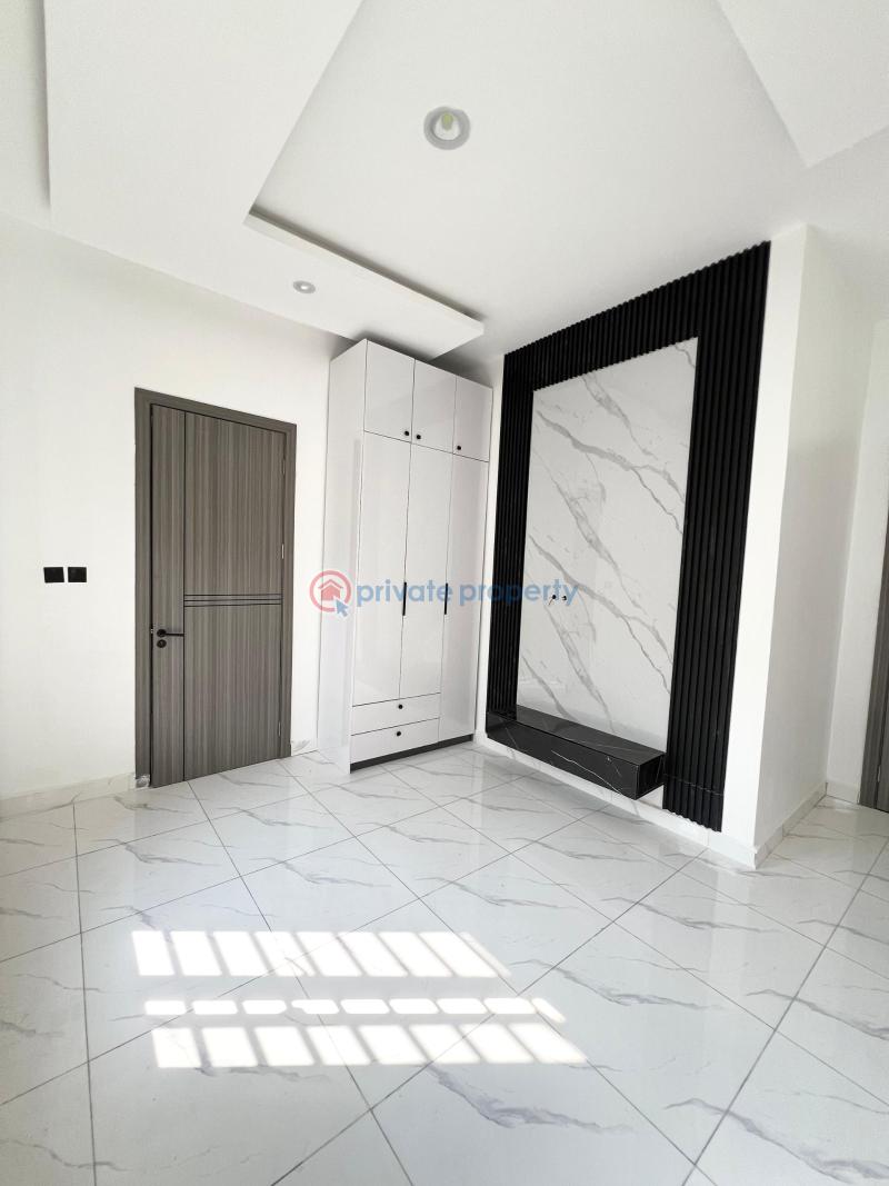 Luxurious 5 bedrooms fully detached duplex - 4 5 bedroom Detached Duplex For Sale Lekki Lagos - 4