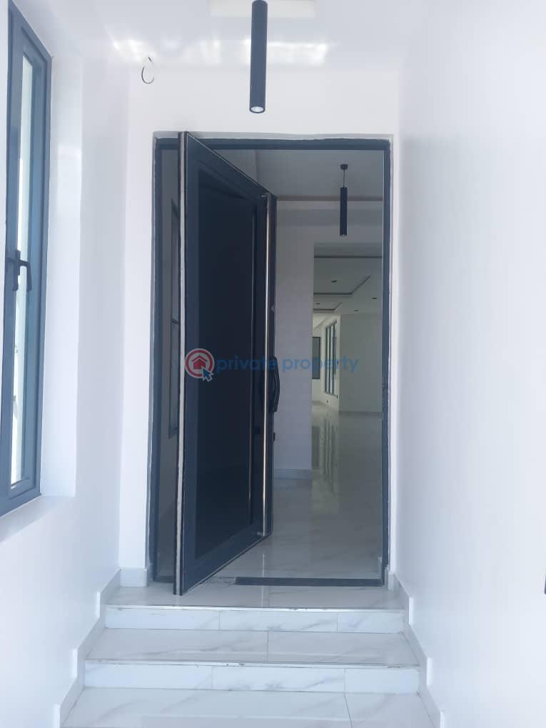 5 bedroom Detached Duplex For Sale Pinnock Beach Estate Phase 3, Lekki Lagos - 2