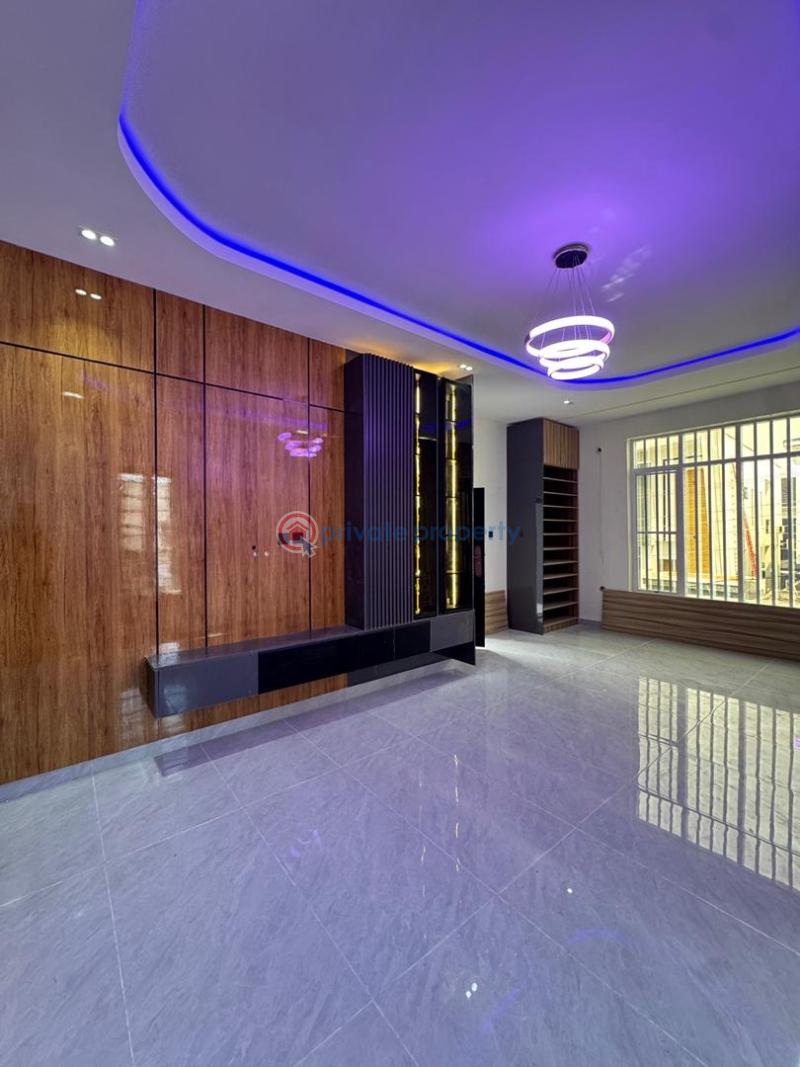 5 bedroom Detached Duplex For Sale Osapa London Lekki Lagos - 8