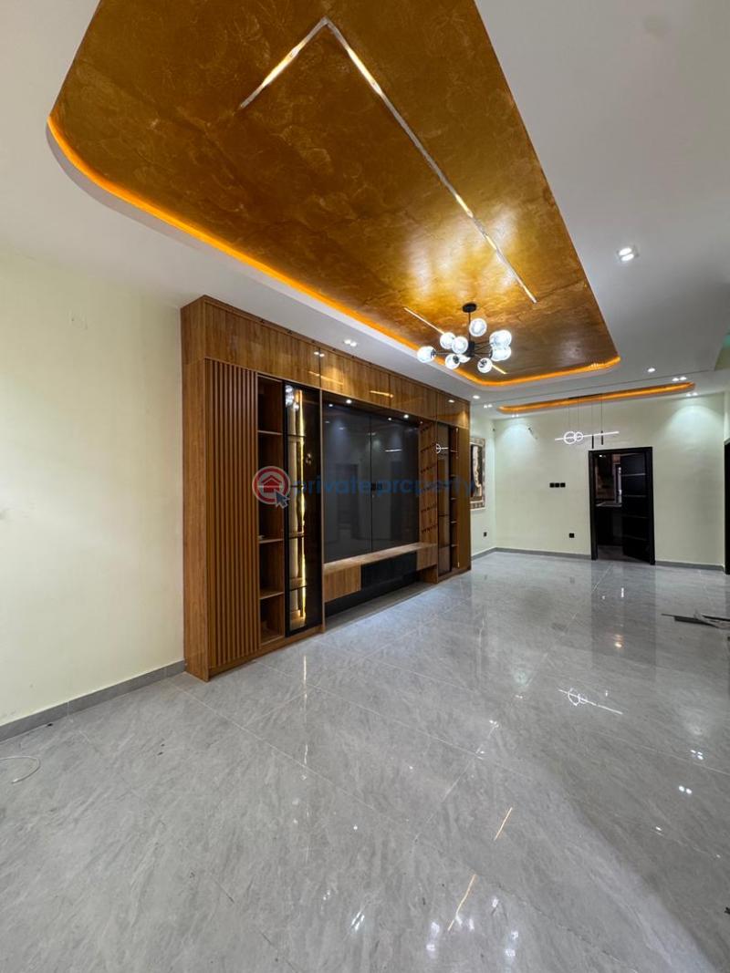 5 bedroom Detached Duplex For Sale Osapa London Lekki Lagos - 1