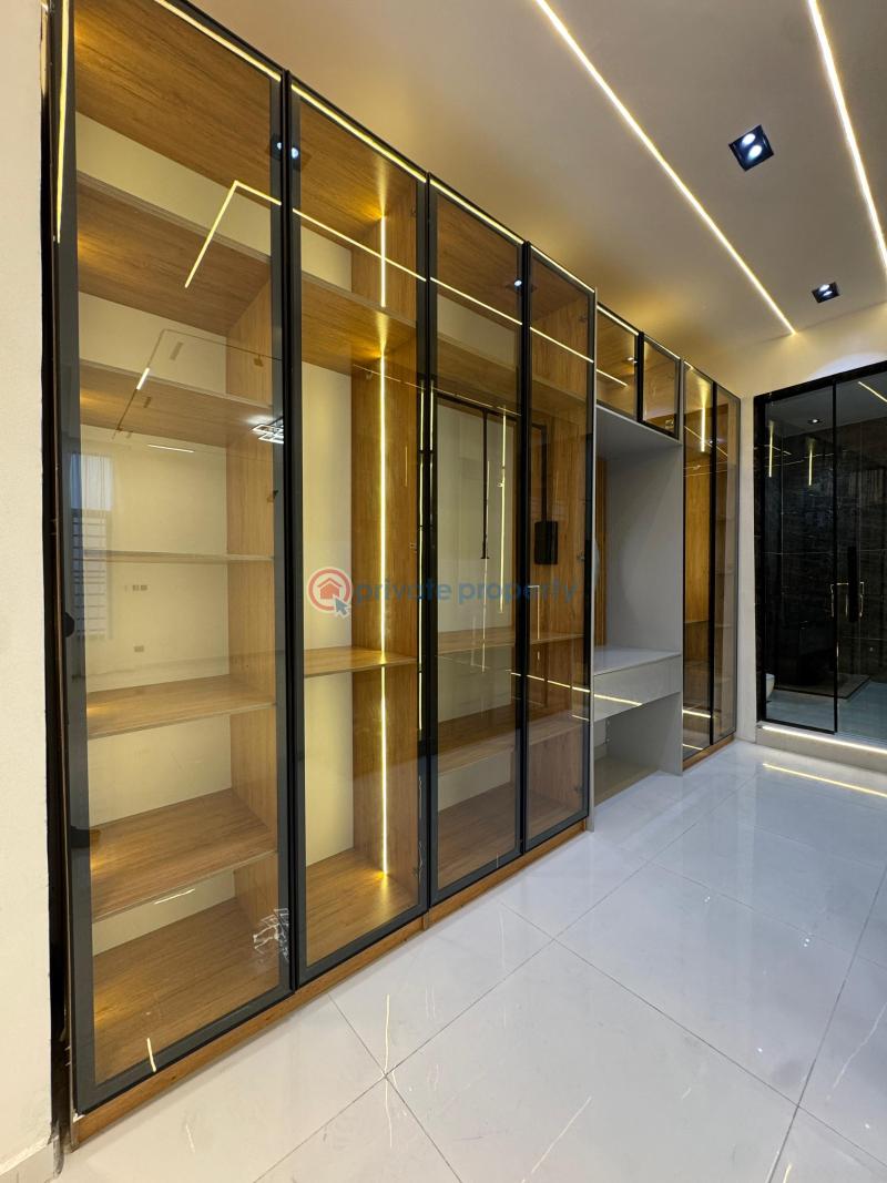 5 bedroom Detached Duplex For Sale Chevron Lekki Lekki Lagos - 7