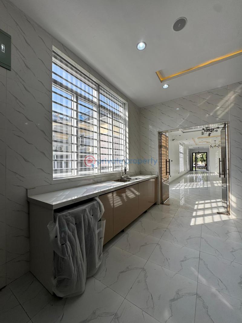 5 bedroom Detached Duplex For Sale Lekki County Lekki Lagos - 6