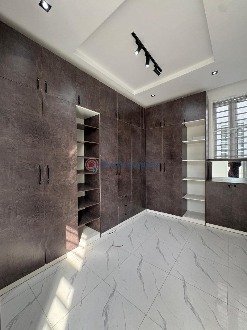 5 bedroom Detached Duplex For Sale Lekki County Lekki Lagos - 13