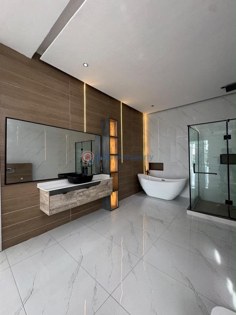 5 bedroom Detached Duplex For Sale Osapa London Lekki Lekki Lagos - 19