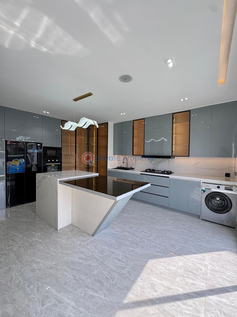 5 bedroom Detached Duplex For Sale Igbo Efon Lekki Lagos - 2