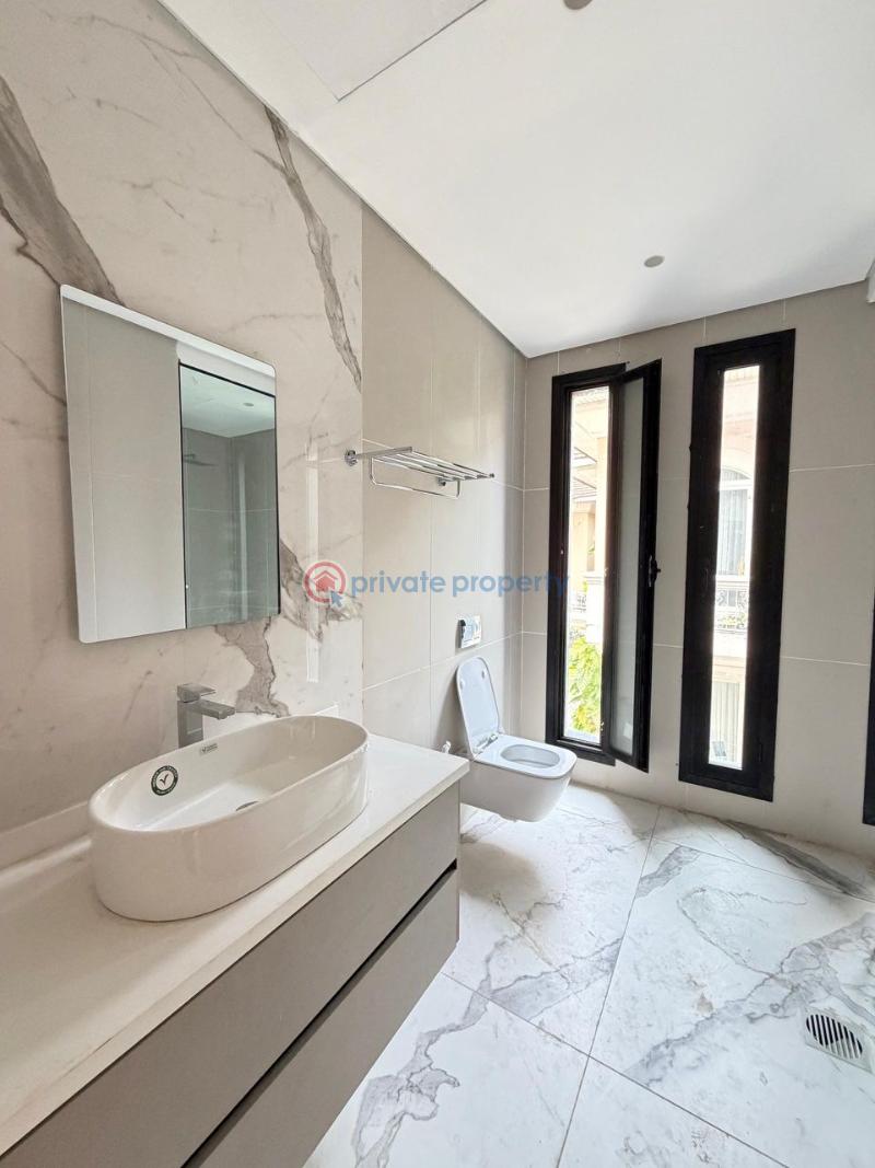 5 bedroom Detached Duplex For Sale Banana Island Ikoyi Lagos - 6