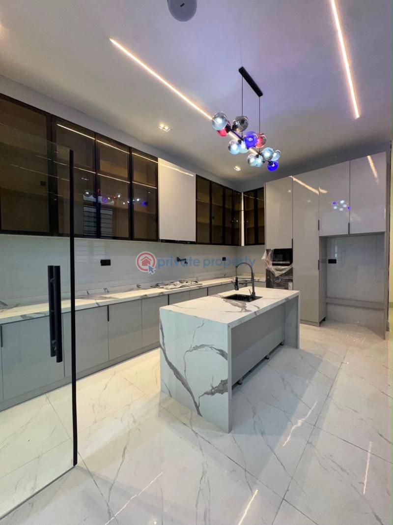 5 bedroom Duplex For Sale Chevron Drive Lekki Lagos - 3