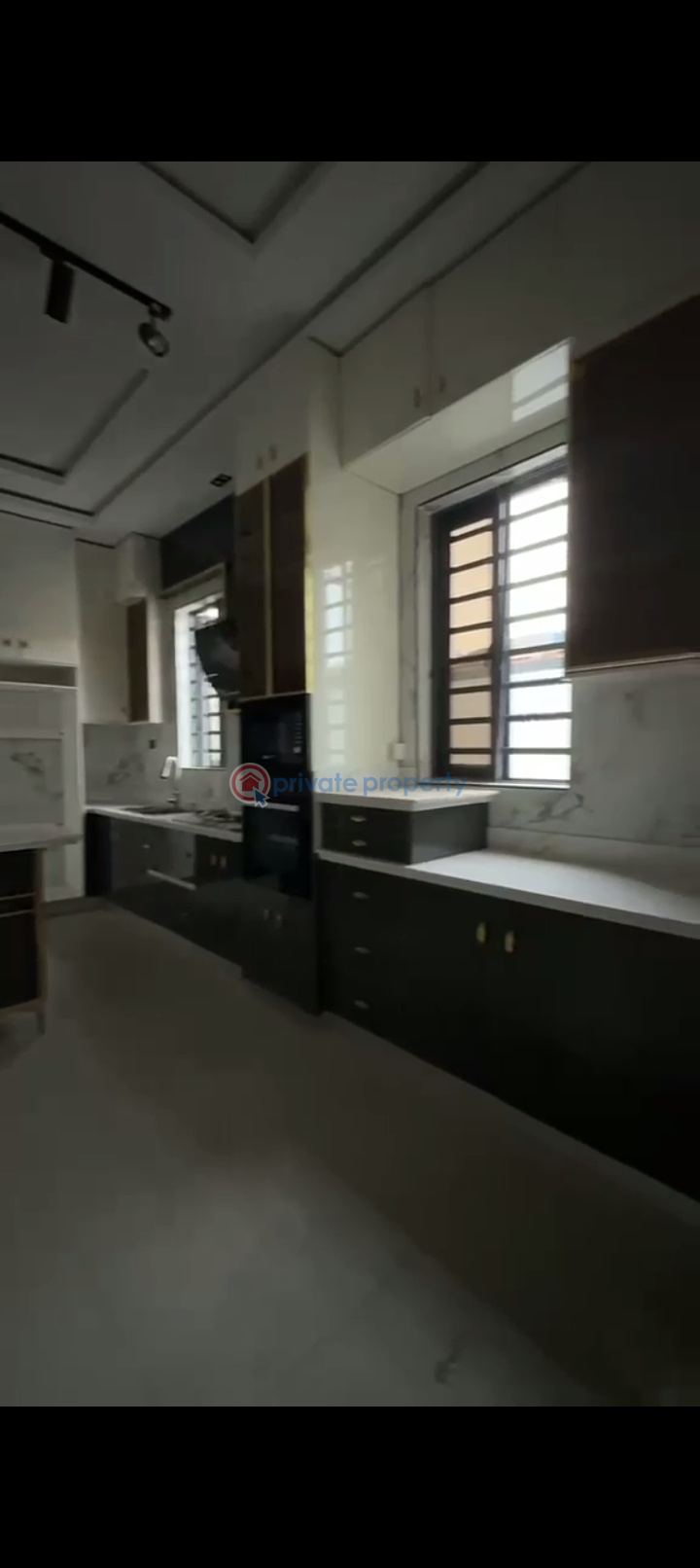 Duplex For Sale Magodo Phase 1 Magodo Kosofe/Ikosi Lagos - 2