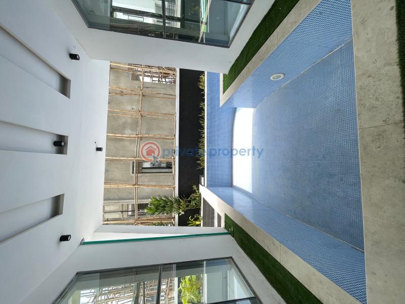 5 bedroom Detached Duplex For Sale Osapa Lekki Lagos - 5