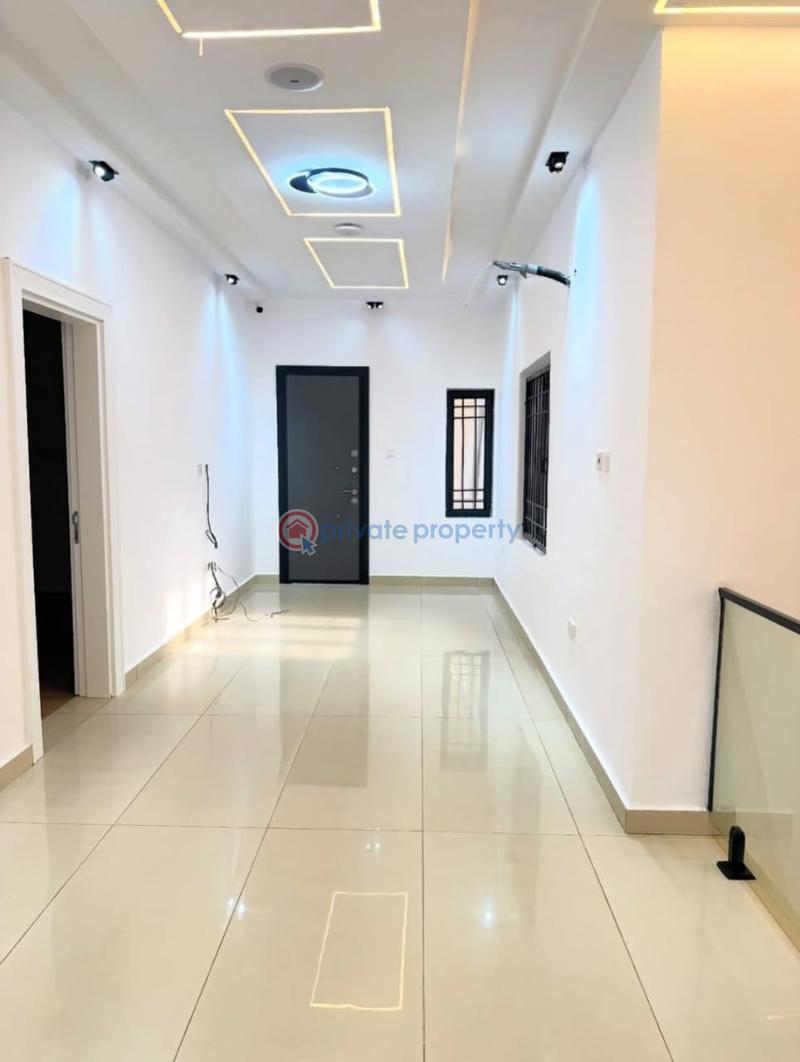 5 bedroom Semi detached Duplex For Sale Guzape Abuja Phase 1  - 3