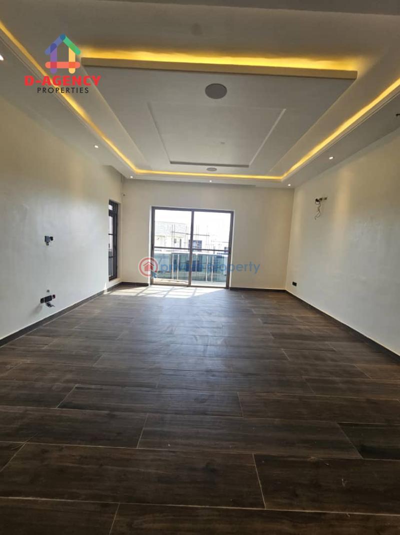 5 bedroom Terrace For Sale Dakibiyu Abuja Phase 2  - 8