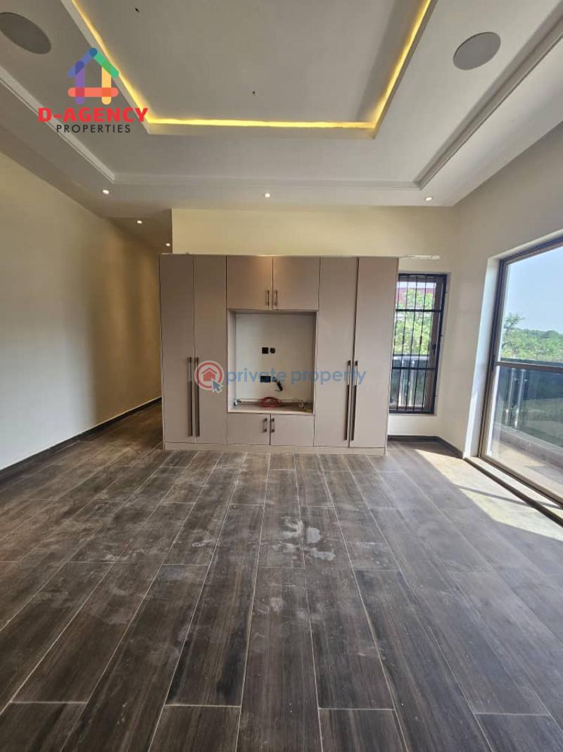 5 bedroom Terrace For Sale Dakibiyu Abuja Phase 2  - 4