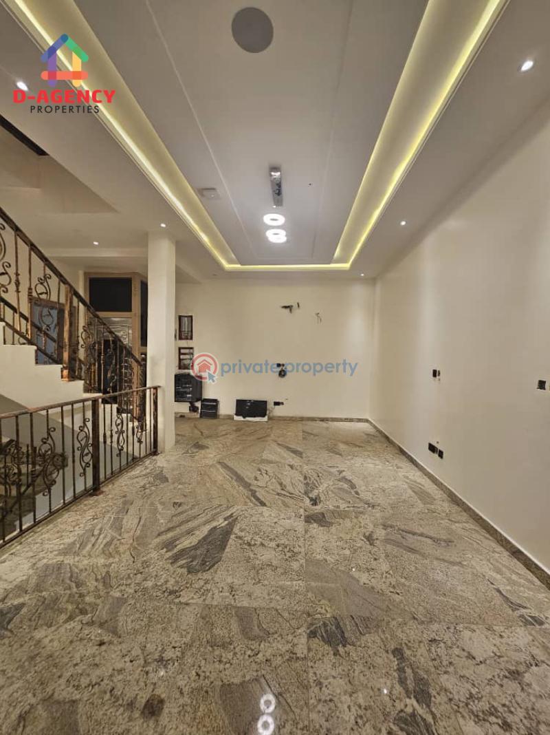 5 bedroom Terrace For Sale Dakibiyu Abuja Phase 2  - 2