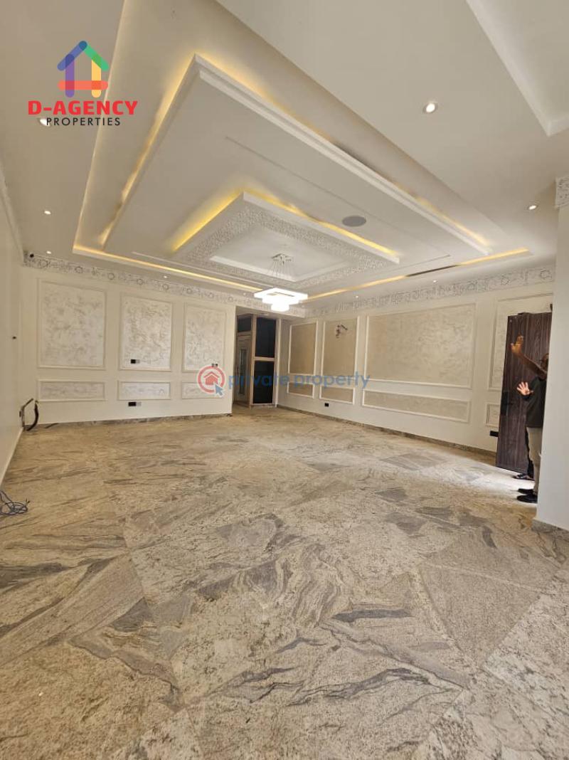 5 bedroom Terrace For Sale Dakibiyu Abuja Phase 2  - 1