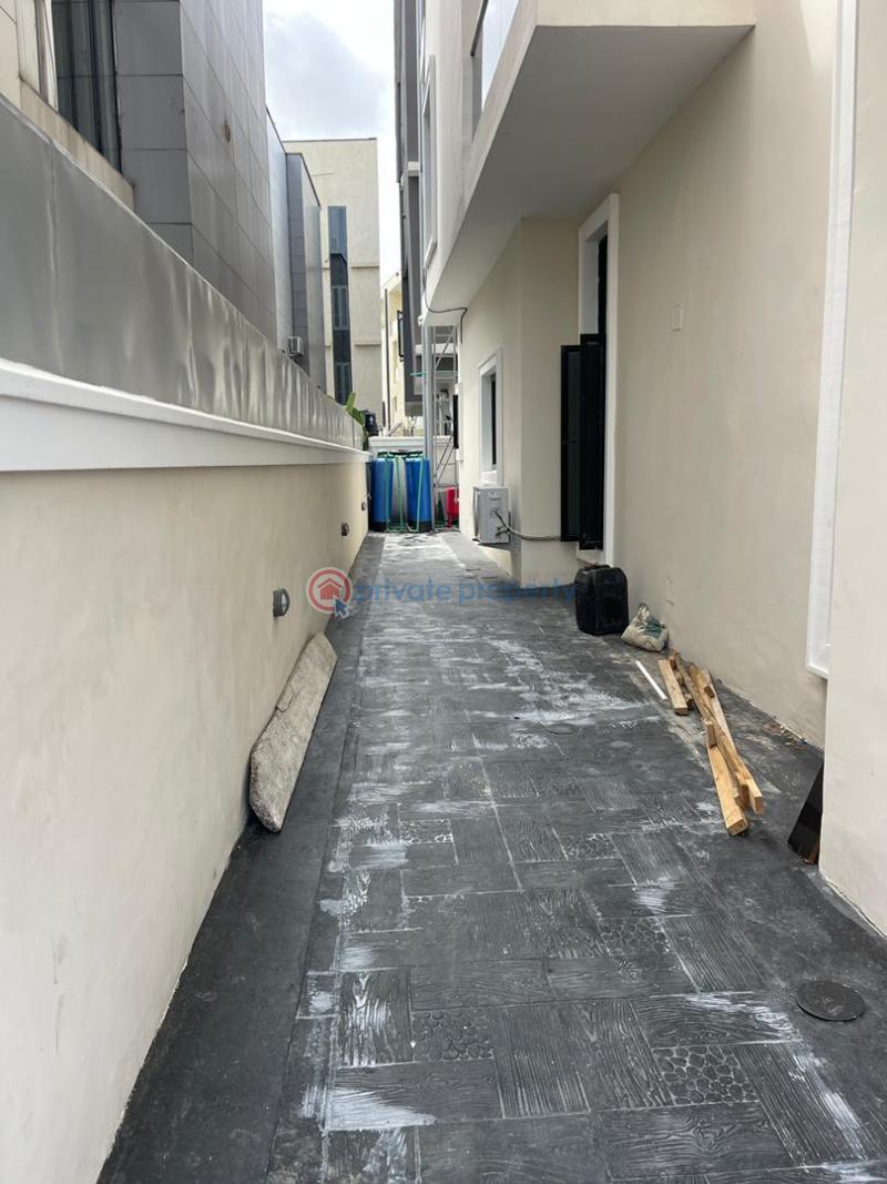 6 bedroom Detached Duplex For Sale Lekki Phase 1 Lagos - 11