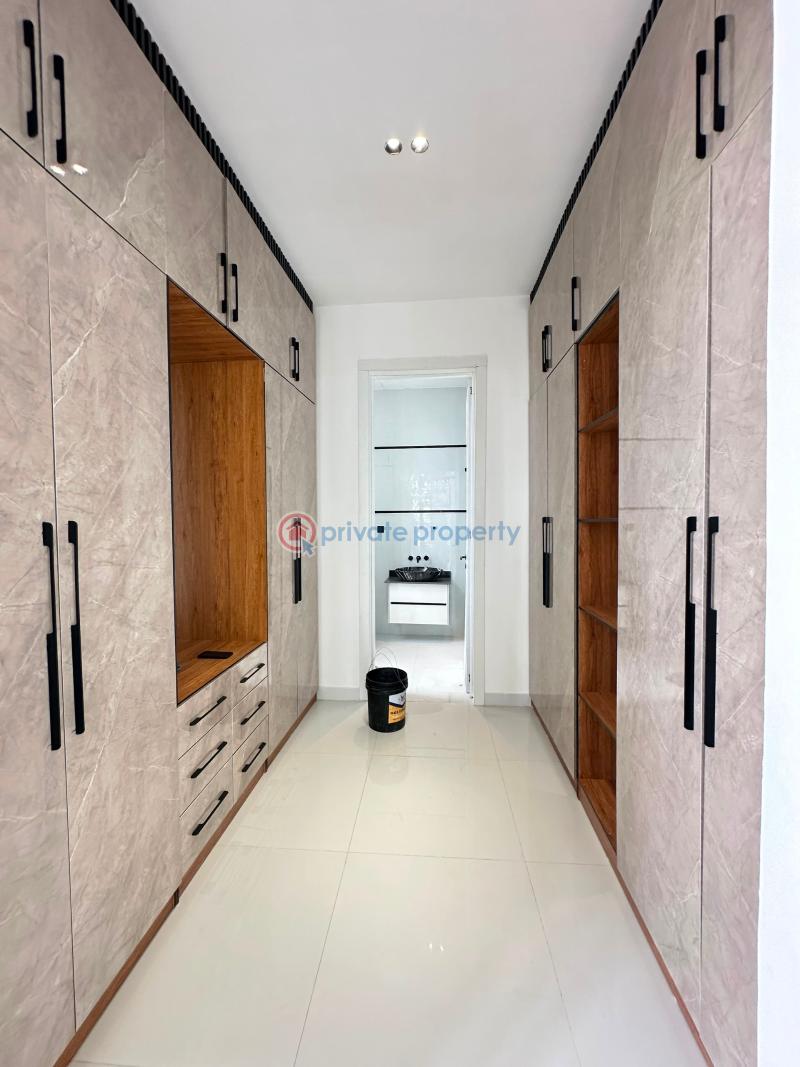 6 bedroom Detached Duplex For Sale Osapa London Lekki Lagos - 10
