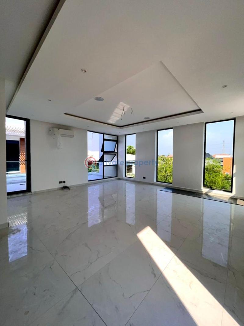 Luxurious 6bedroom fully detached duplex with pool,bq,cenima,penthouse - 4 6 bedroom Detached Duplex For Sale Lekki Phase 1 Lagos - 4