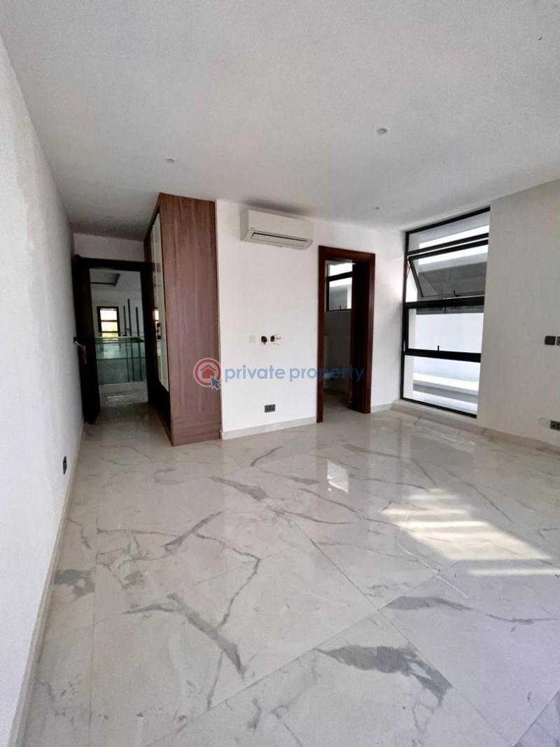 Luxurious 6bedroom fully detached duplex with pool,bq,cenima,penthouse - 13 6 bedroom Detached Duplex For Sale Lekki Phase 1 Lagos - 13