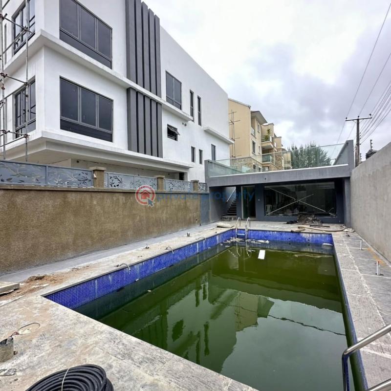 Luxurious 8 units of 6 bedroom detached duplexes with 2rooms bq - 1 6 bedroom Detached Duplex For Sale Ikoyi Lagos - 1