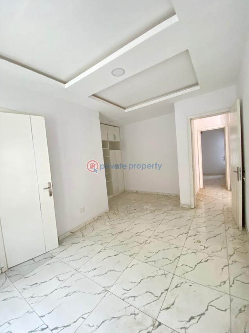 2 bedroom Block Of Flats For Sale Orchid Road Lafiaji Lekki Lagos - 4