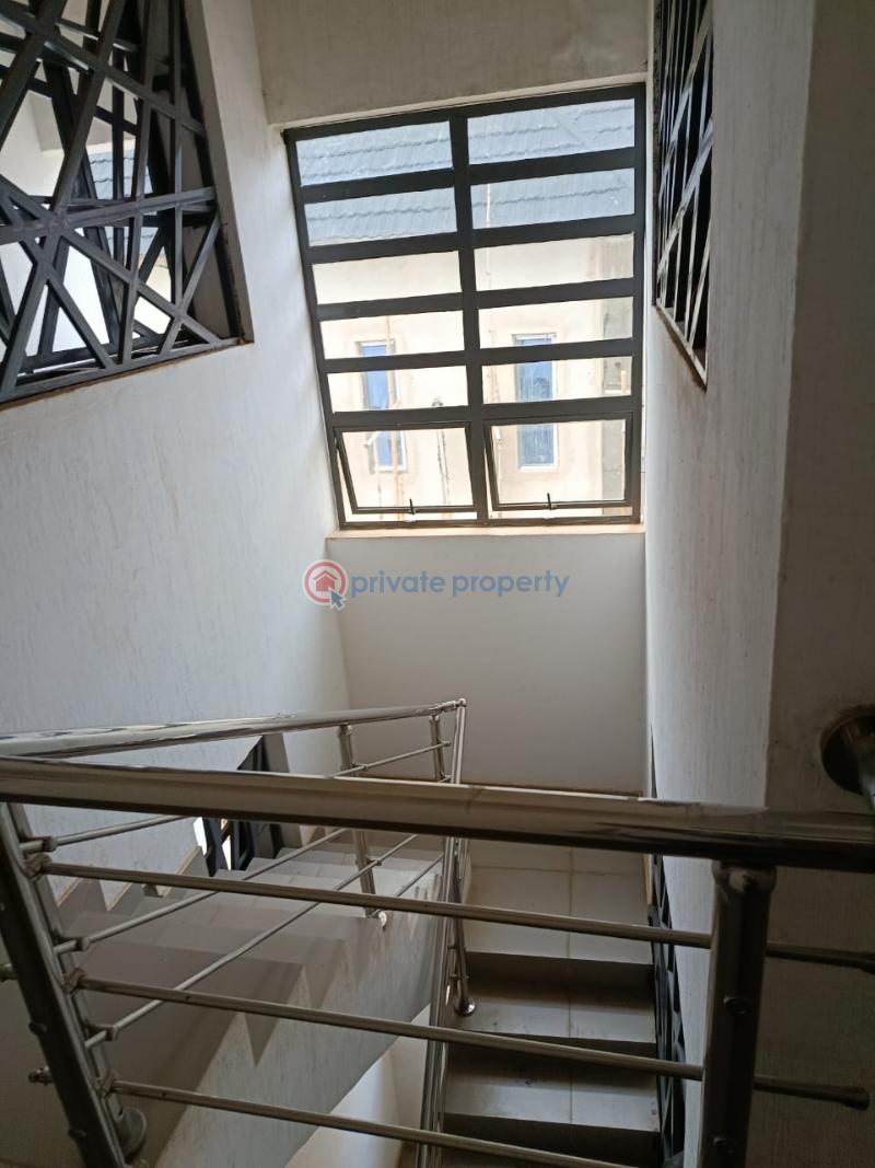 3 bedroom Block Of Flats For Sale Nill Mpape Abuja Phase 4  - 8