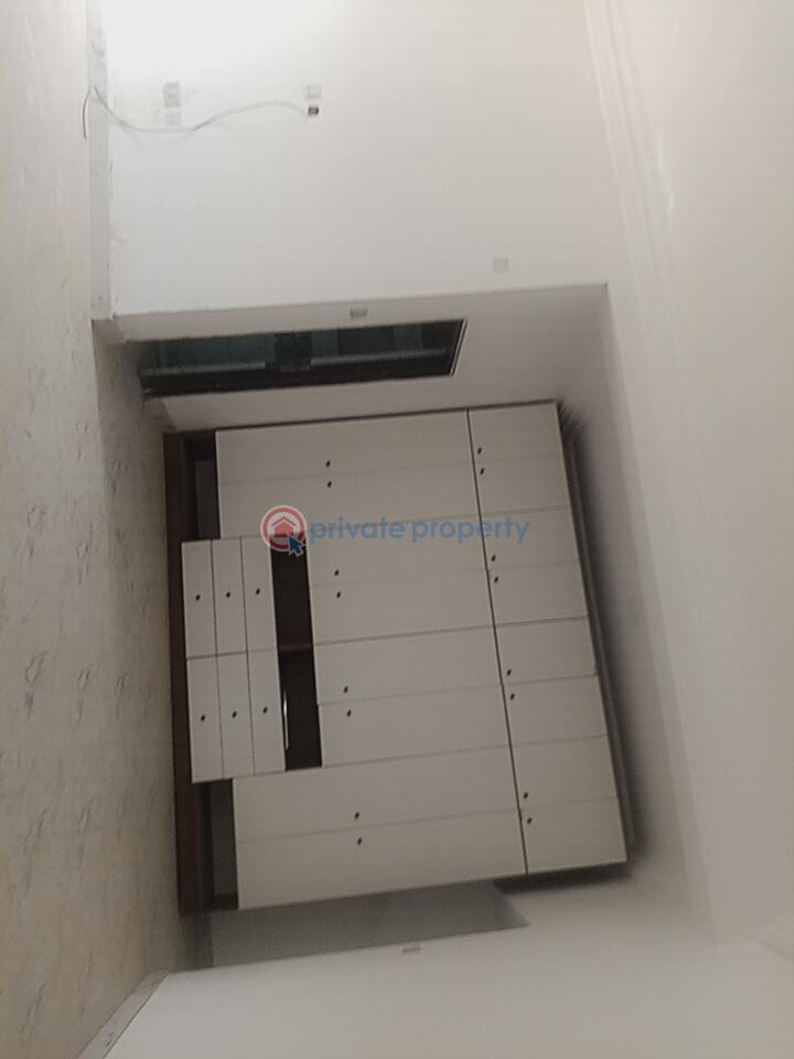 5 bedroom Terraced Duplex For Rent Guzape Abuja Phase 1  - 4