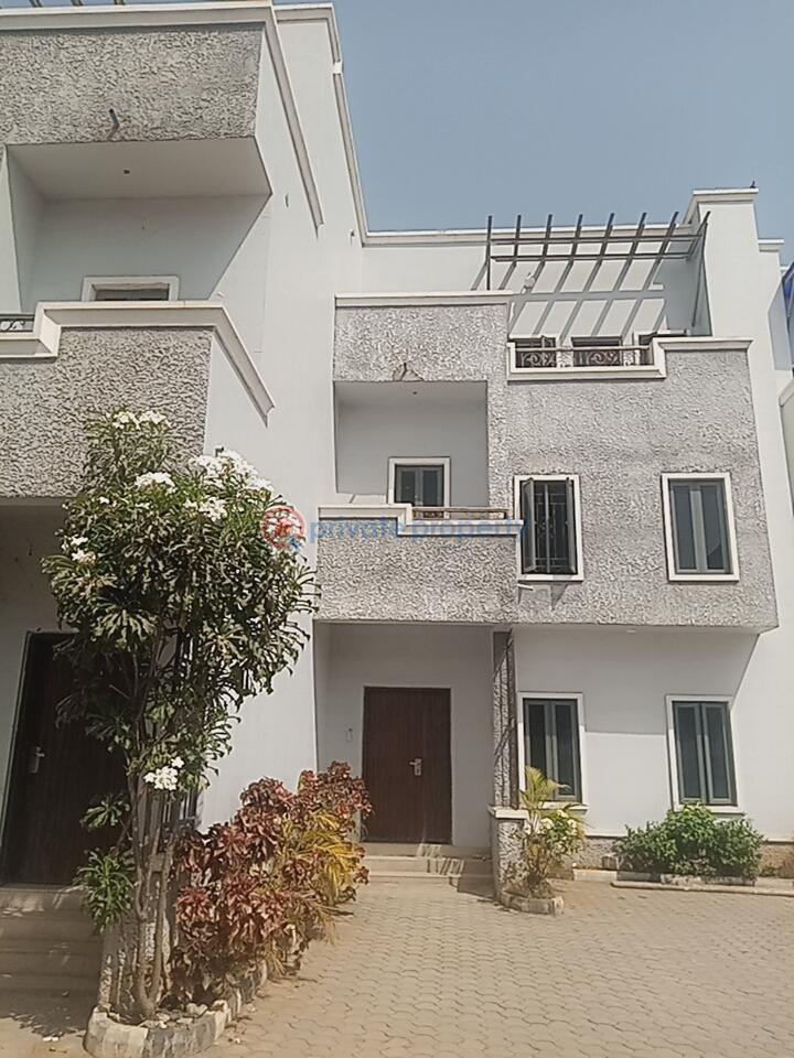 5 bedroom Terraced Duplex For Rent Guzape Abuja Phase 1  - 1