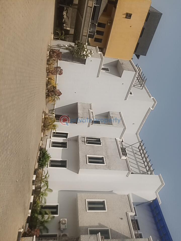 5 bedroom Terraced Duplex For Rent Guzape Abuja Phase 1  - 0