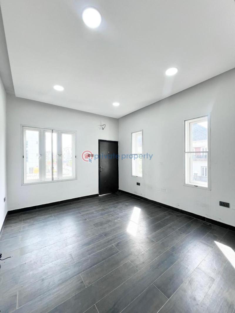 Luxurious apartment - 20 3 bedroom Flat & Apartment For Sale Osapa Lekki Lagos - 20