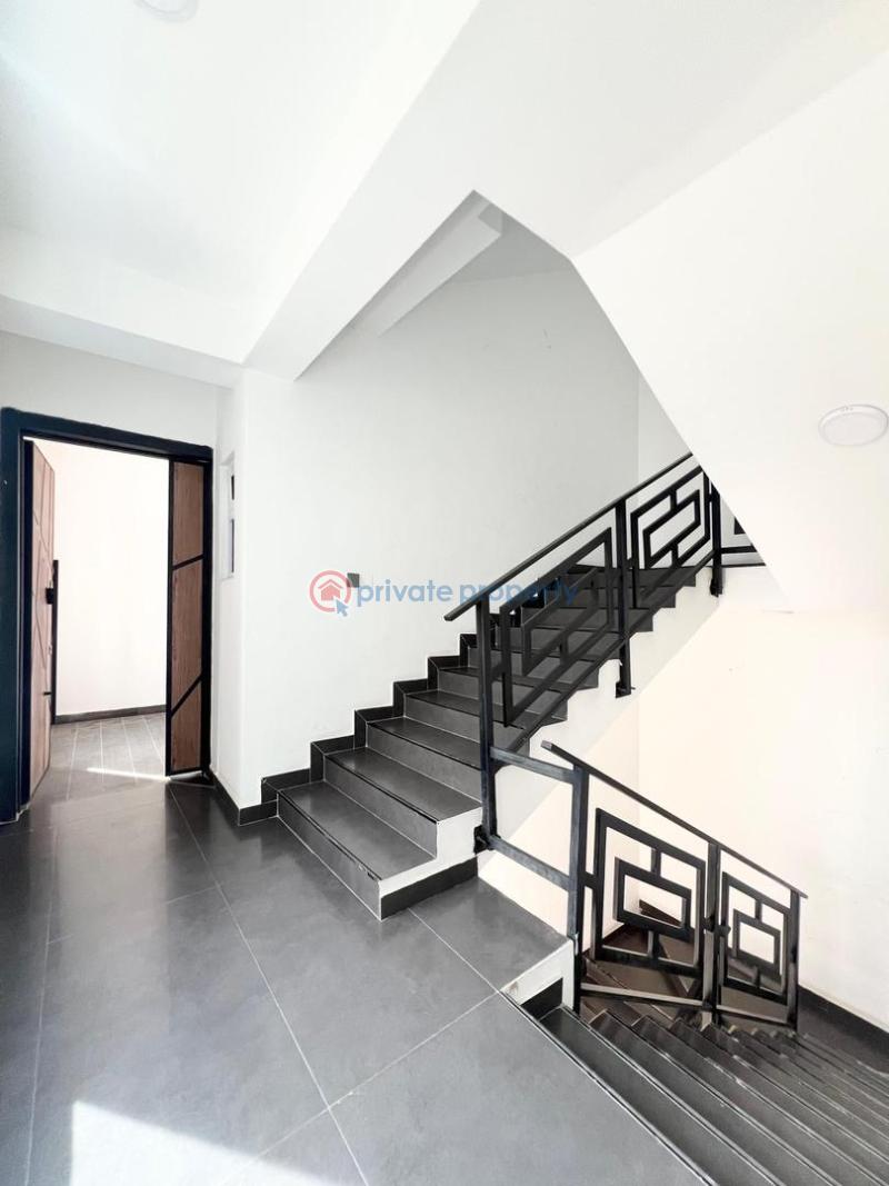 Luxurious apartment - 4 3 bedroom Flat & Apartment For Sale Osapa Lekki Lagos - 4