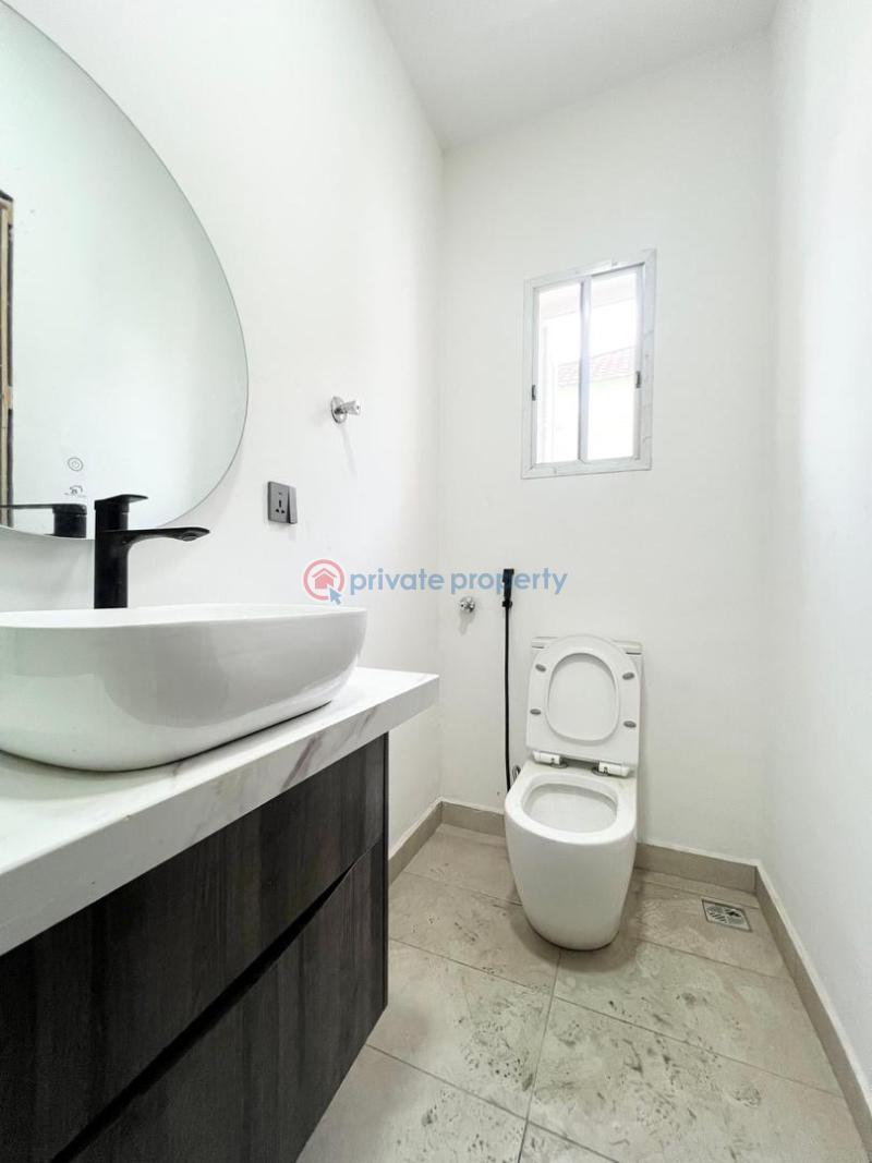 Luxurious apartment - 12 3 bedroom Flat & Apartment For Sale Osapa Lekki Lagos - 12