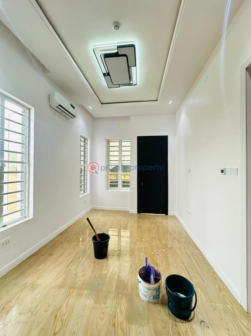 5 bedroom Duplex For Sale Magodo Kosofe/Ikosi Lagos - 4