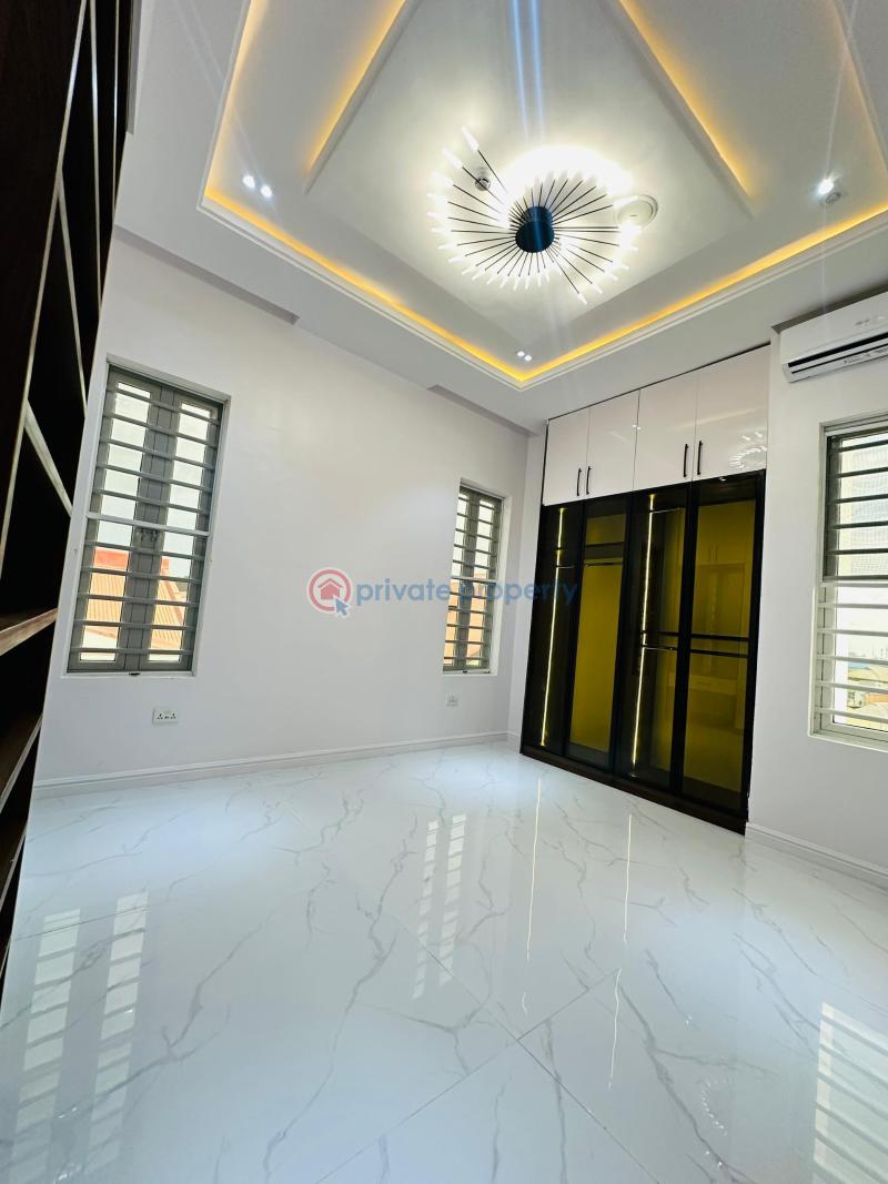 5 bedroom Detached Duplex For Sale Omole Phase 1 Ojodu Lagos - 4