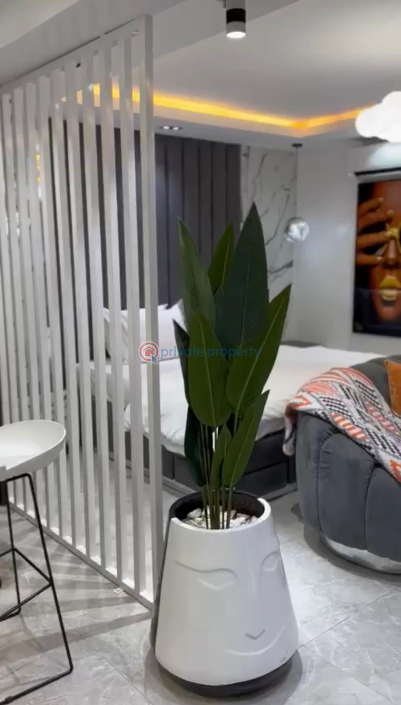 Studio Apartment Short let Admiralty Way Lekki Phase 1 Lagos - 0