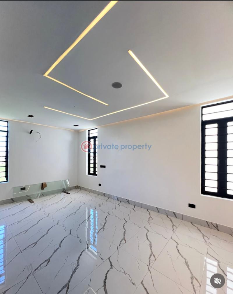 Luxurious brand new 5 bedroom fully detached duplex is available - 9 5 bedroom House For Rent Lekki Phase 1 Lagos - 9