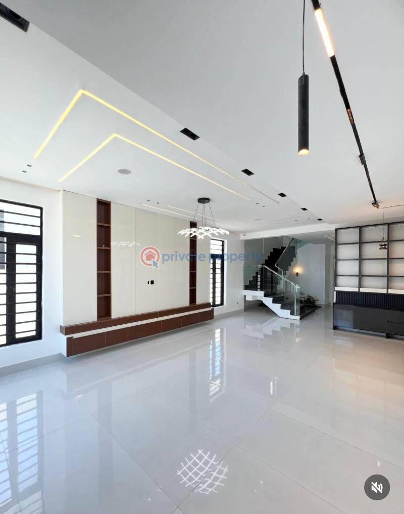 Luxurious brand new 5 bedroom fully detached duplex is available - 2 5 bedroom House For Rent Lekki Phase 1 Lagos - 2