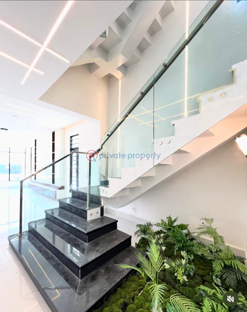 Luxurious brand new 5 bedroom fully detached duplex is available - 4 5 bedroom House For Rent Lekki Phase 1 Lagos - 4