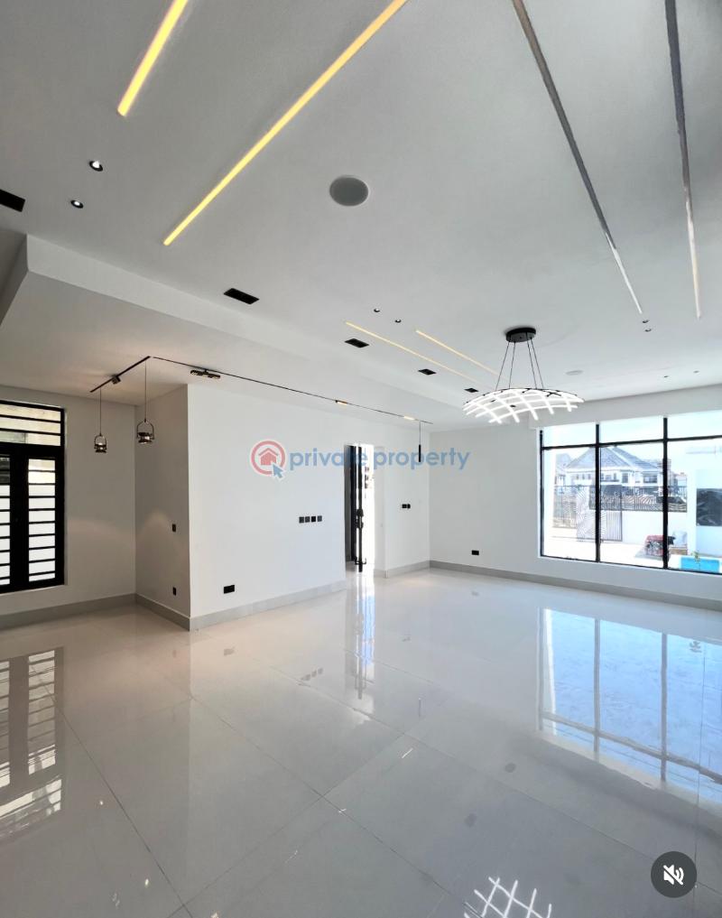 Luxurious brand new 5 bedroom fully detached duplex is available - 3 5 bedroom House For Rent Lekki Phase 1 Lagos - 3